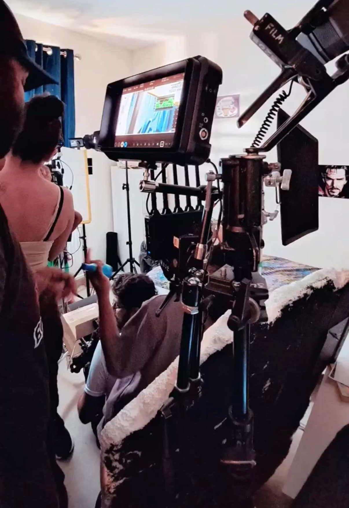 Behind the scenes production still 27